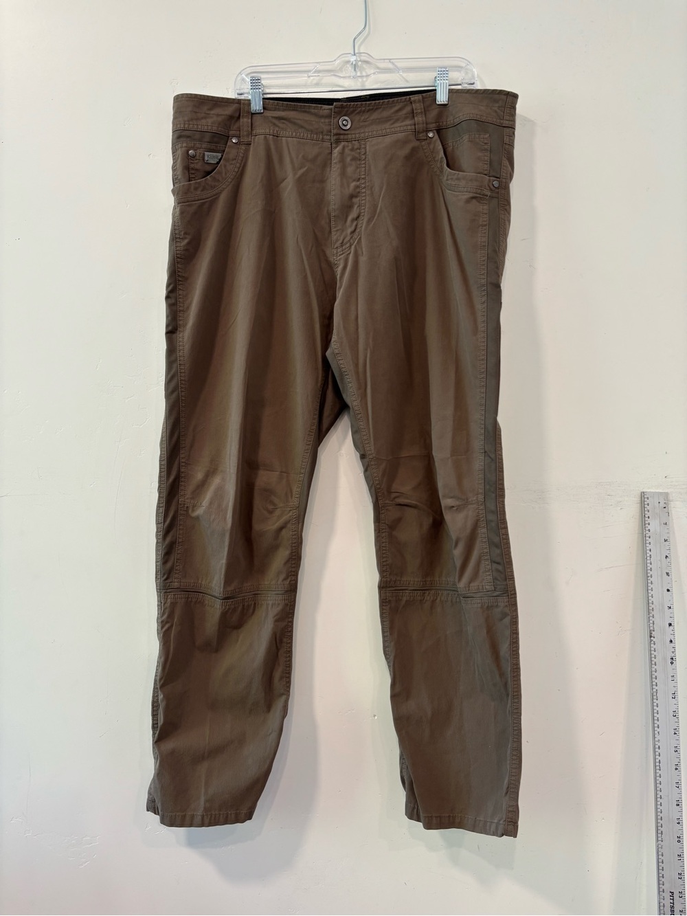 Kuhl Radikl Pants  Men’s 40x32 Brown Hiking Stretch Pockets Outdoor Waking Work